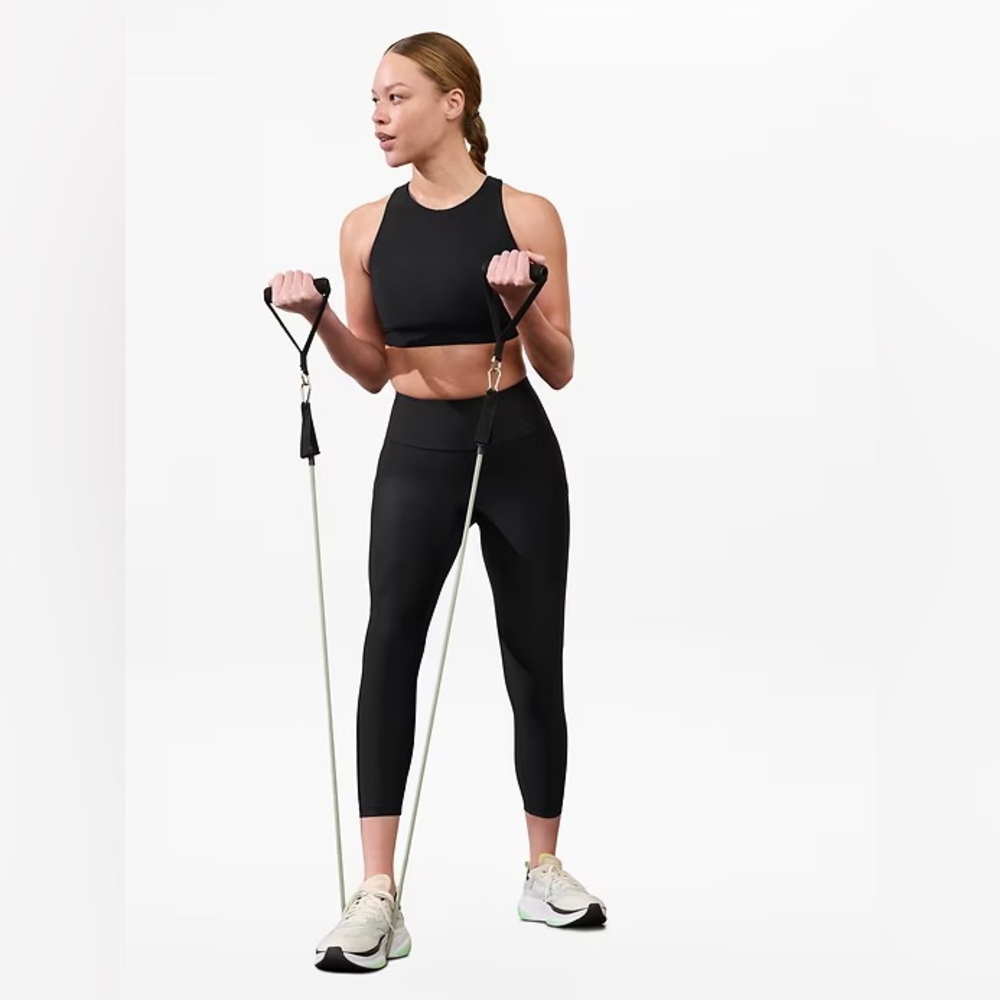 NWT Athleta Flex Spacer Sports Bra D-DD in Black